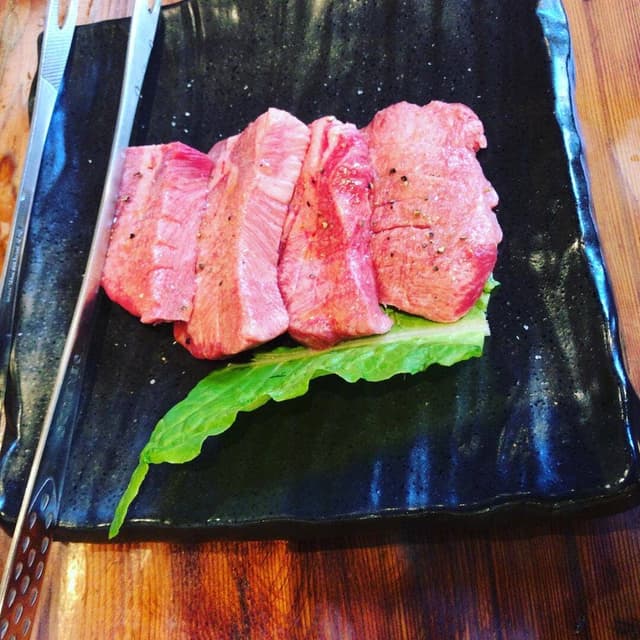炭火焼肉 鶴橋 七輪 - サブ画像1