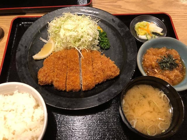 とんかつ 成田 - サブ画像3