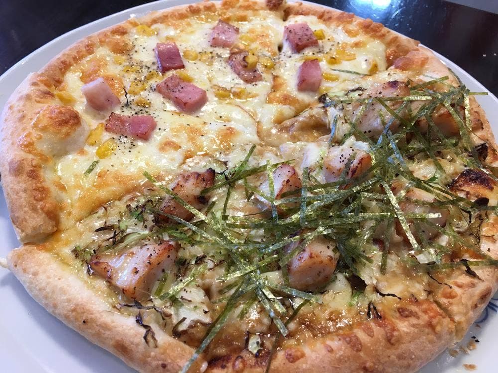 ピザ・ロイヤルハット とべ高尾田店