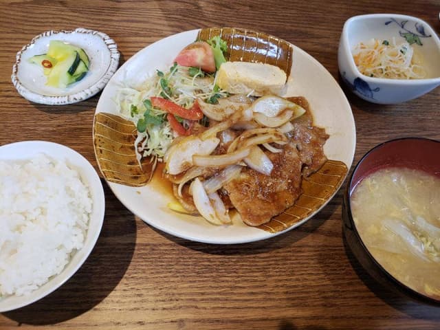 メシ屋 ほのぼの - サブ画像3