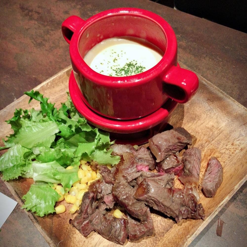 厳選肉寿司食べ飲み放題 個室肉バル 29○TOKYO 岡山駅前店