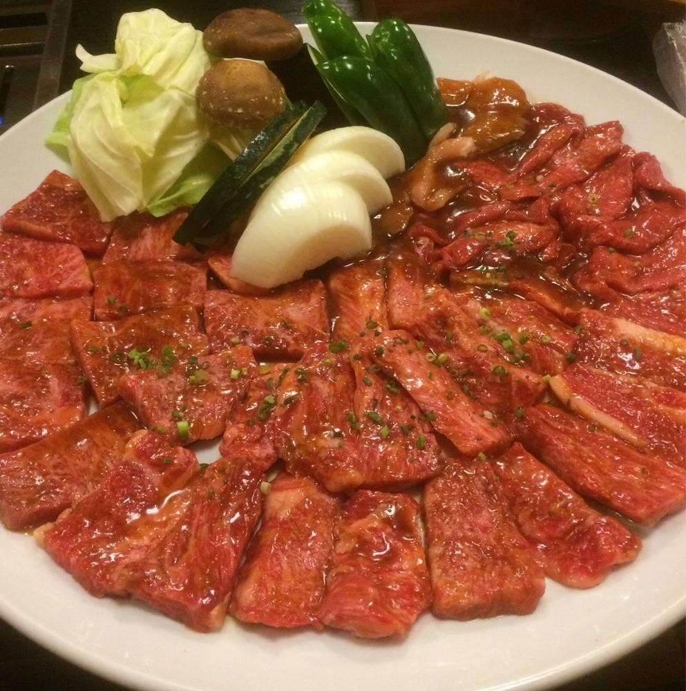 和牛・ホルモン専門店 慶寿園本店