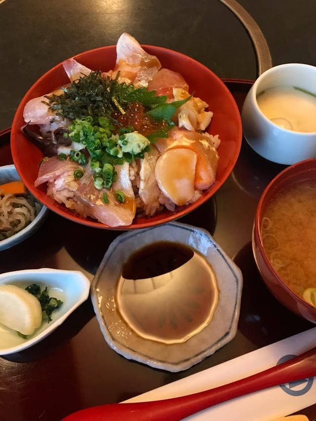 加賀屋 七尾店 - サブ画像1