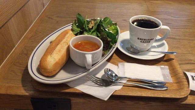 エクセルシオールカフェ 八重洲一丁目店 - サブ画像1