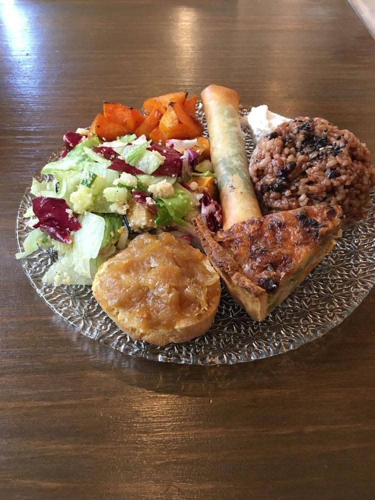 どんぐりカフェ