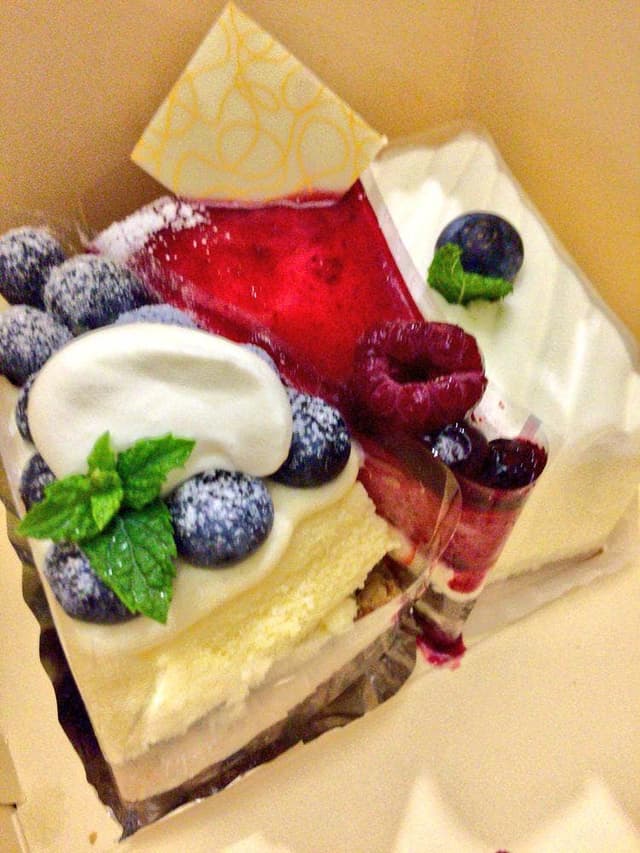 パティスリー オゥ・ポワヴル - サブ画像2