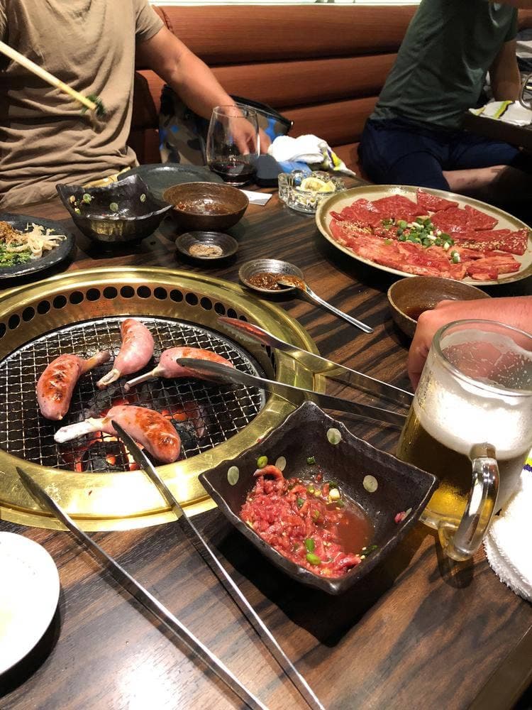 炭火焼肉さかた