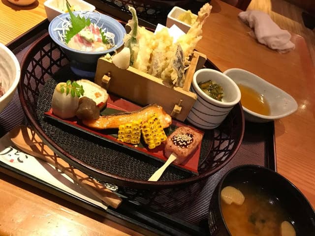 手桶料理 うっとこ ラシック店 - サブ画像3