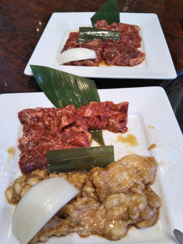 焼肉なべしま イオンモール沖縄ライカム店 - サブ画像1