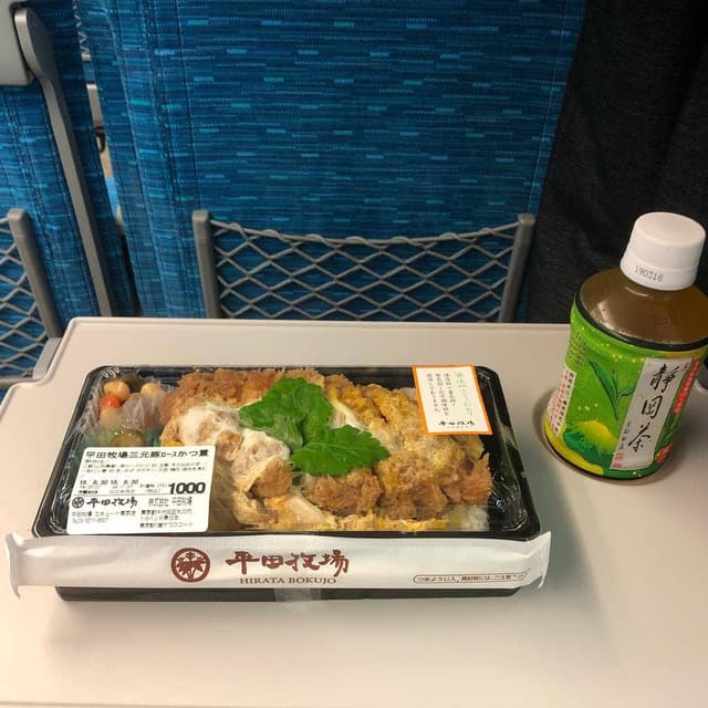 平田牧場 エキュート東京店 - サブ画像1