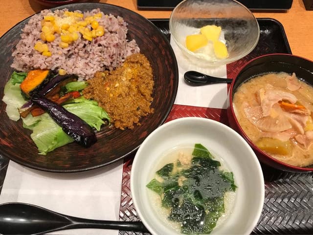 大戸屋ごはん処 横浜馬車道店 - サブ画像3