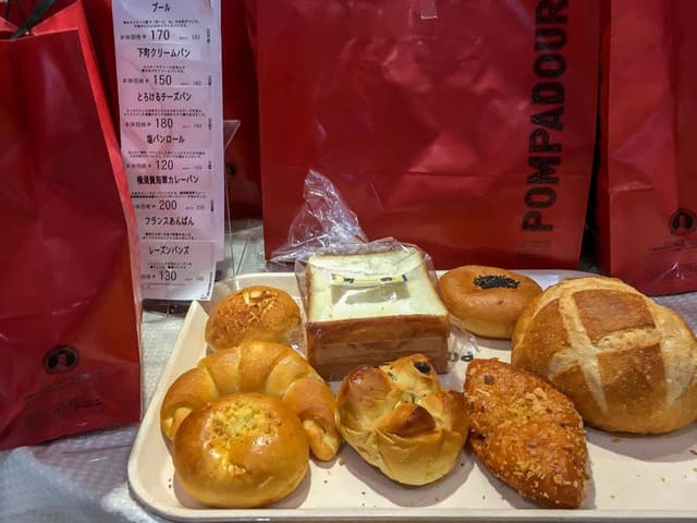 ポンパドウル 池袋ISP店 - サブ画像2