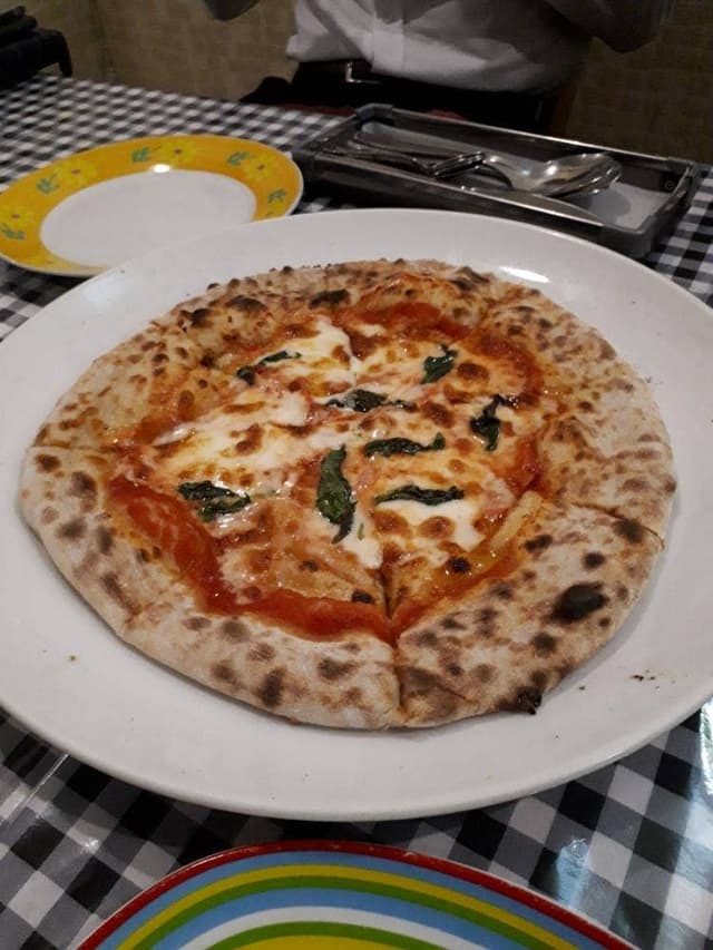 Pizzeria Compare Comare - サブ画像2