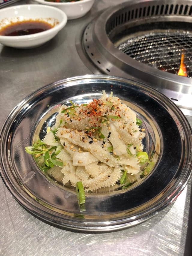 焼肉どんどん 博多大名店 - サブ画像1