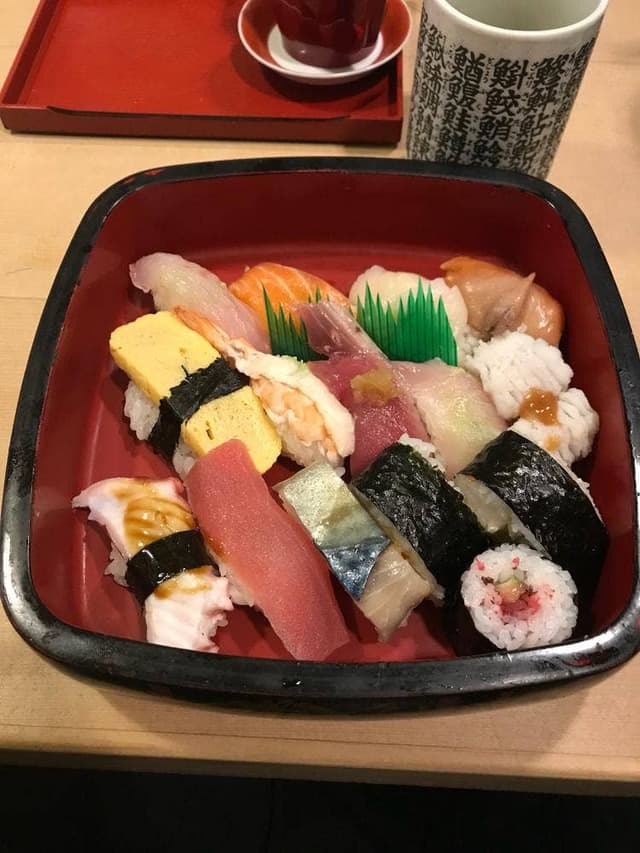 丸万寿司 OAP店 - サブ画像3