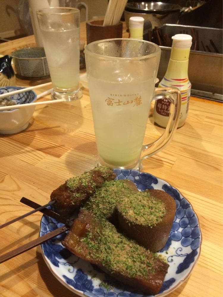 よしく