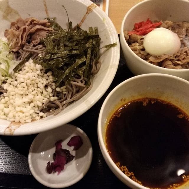 もつ鍋居酒屋 雅屋 原宿店 - サブ画像1