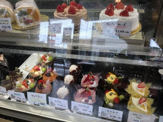 ララ洋菓子萩店 - サブ画像2