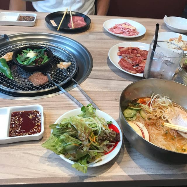 焼肉屋 くいどん 曳舟店 - サブ画像3