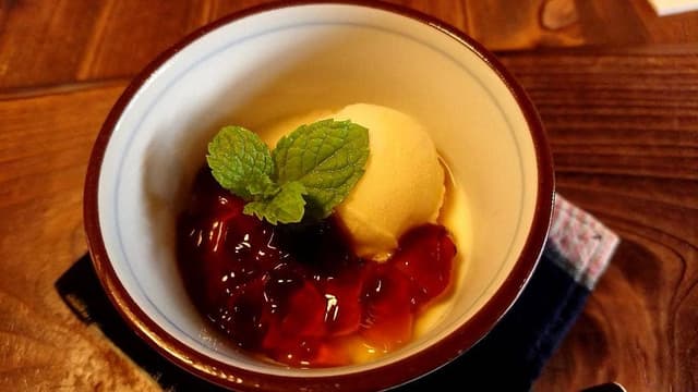 カフェ&ギャラリー 彩花 - サブ画像1