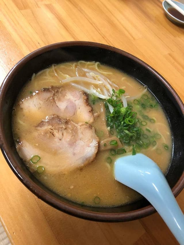 ラーメン場鶴 - サブ画像1