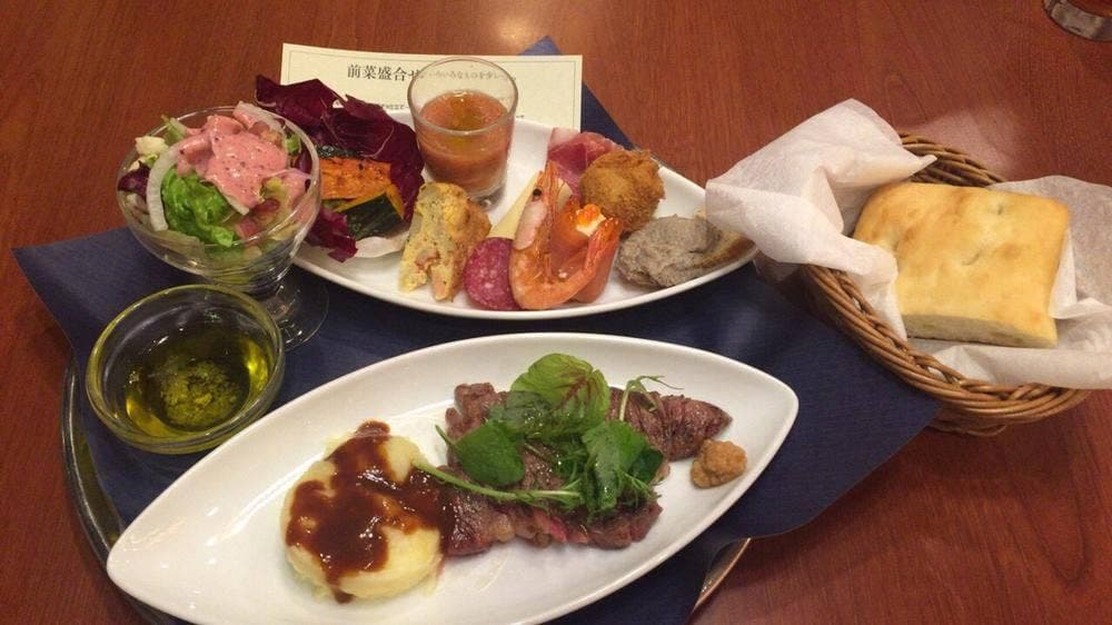 ロイヤルホスト 早島インター店