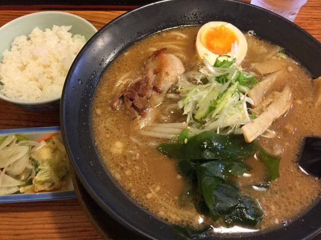 大まるラーメン - サブ画像1