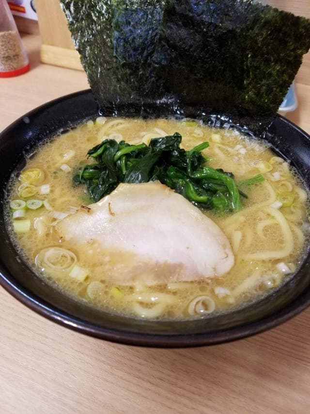 横浜家系ラーメン 春樹 鮫洲店 - サブ画像3