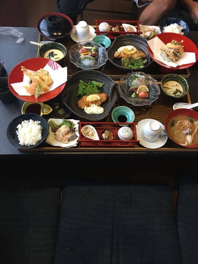 海物問屋 三男坊 - サブ画像1