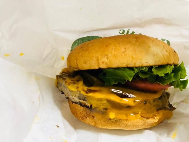 フレッシュネスバーガー 神戸元町店 - サブ画像1