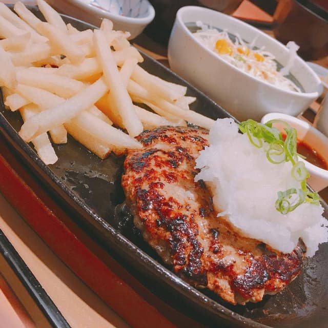 やよい軒 阪急池田店 - サブ画像1