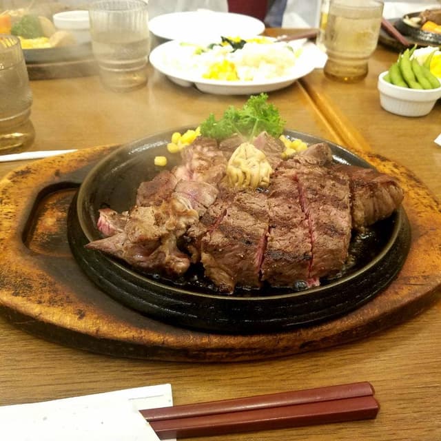 炭焼ステーキくに 名取店 - サブ画像1