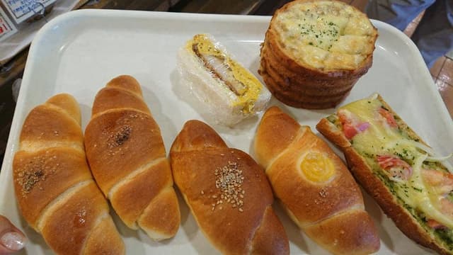 石窯パン工房 カンパーニュ - サブ画像1