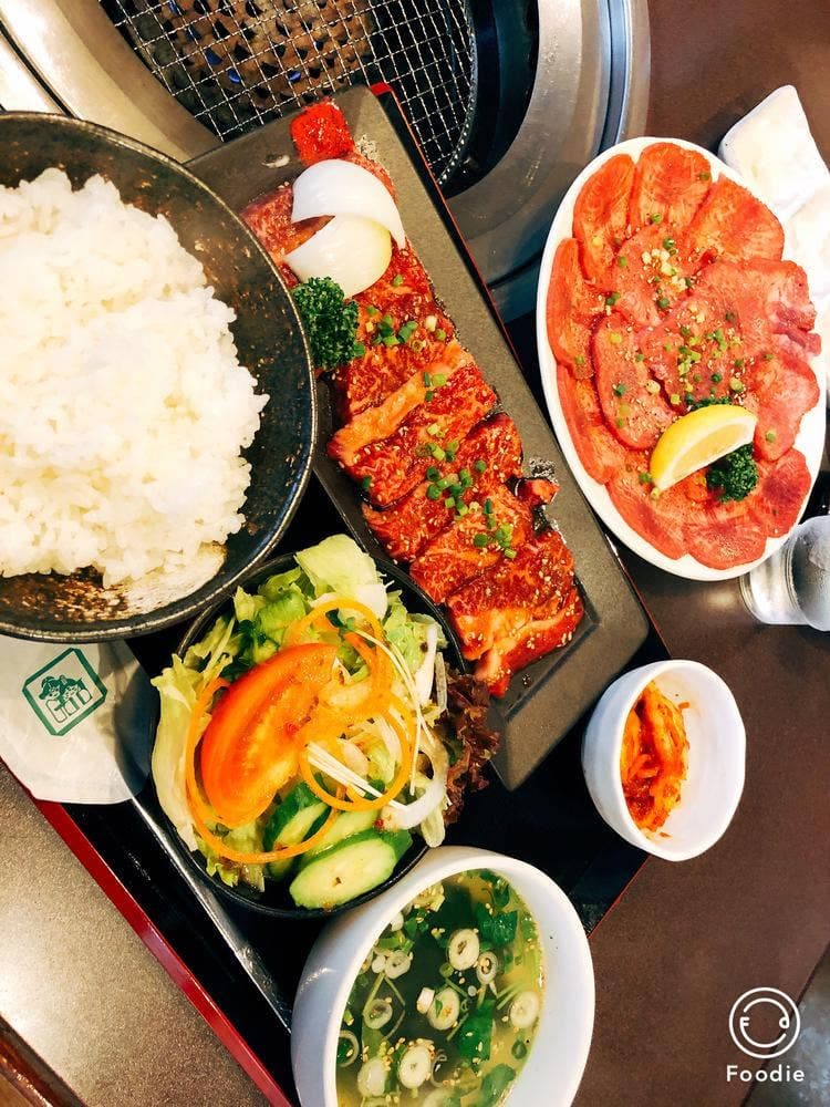 焼肉寿々苑