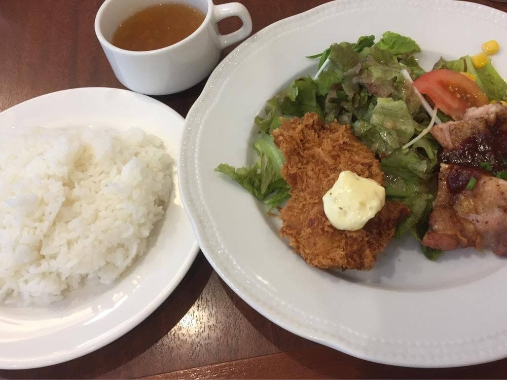 ロイヤルホスト 東天満店