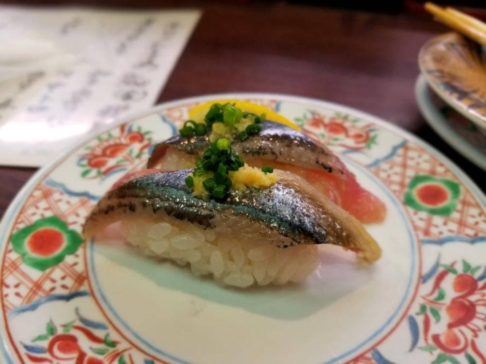 まわる寿司市場 長浜店