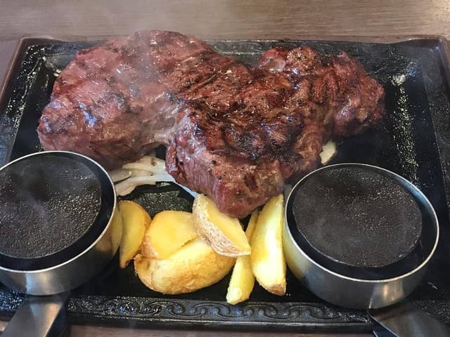 ステーキガスト 京都桂店 - サブ画像2
