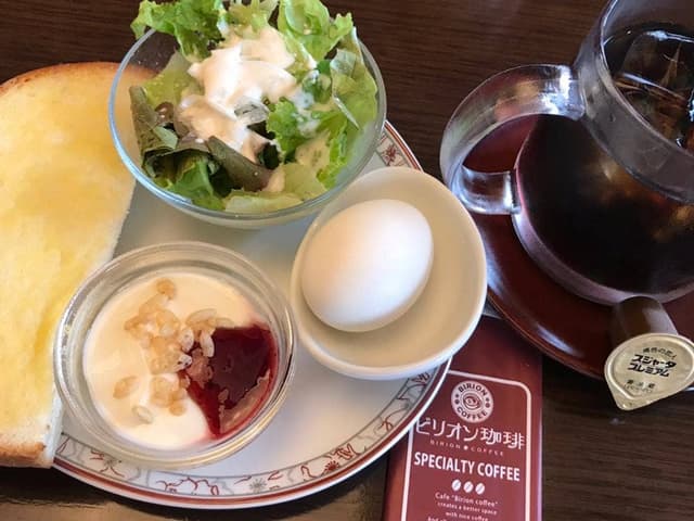 ビリオン珈琲 彦根店 - サブ画像1