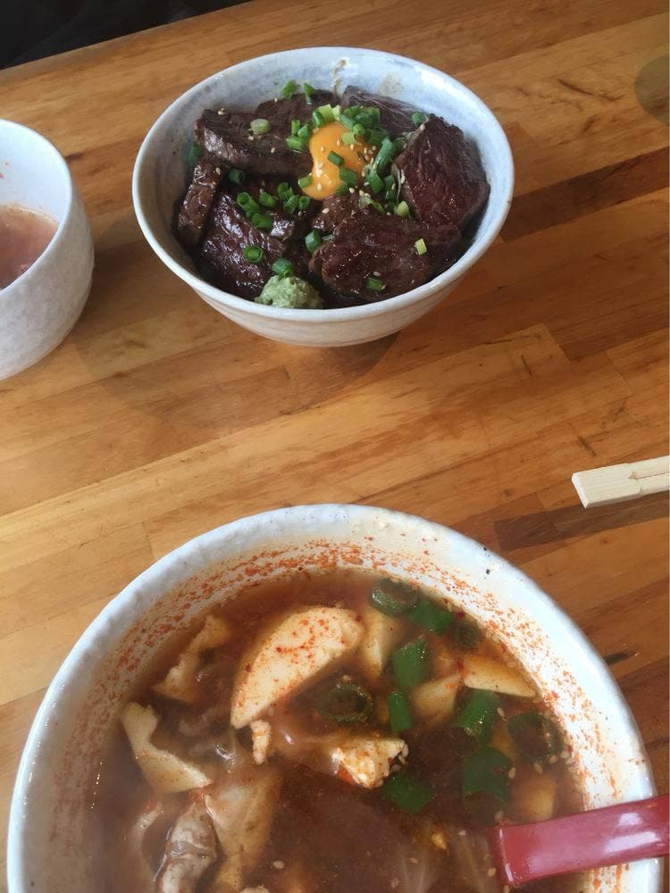 赤身肉・塩ホルモン 天平 四條畷本店