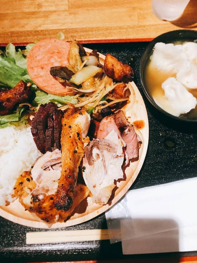 カリフォル肉酒場 名駅本店 - サブ画像1