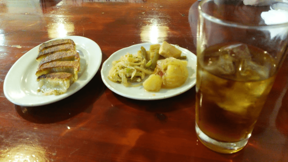 麺と餃子の店 さかくら