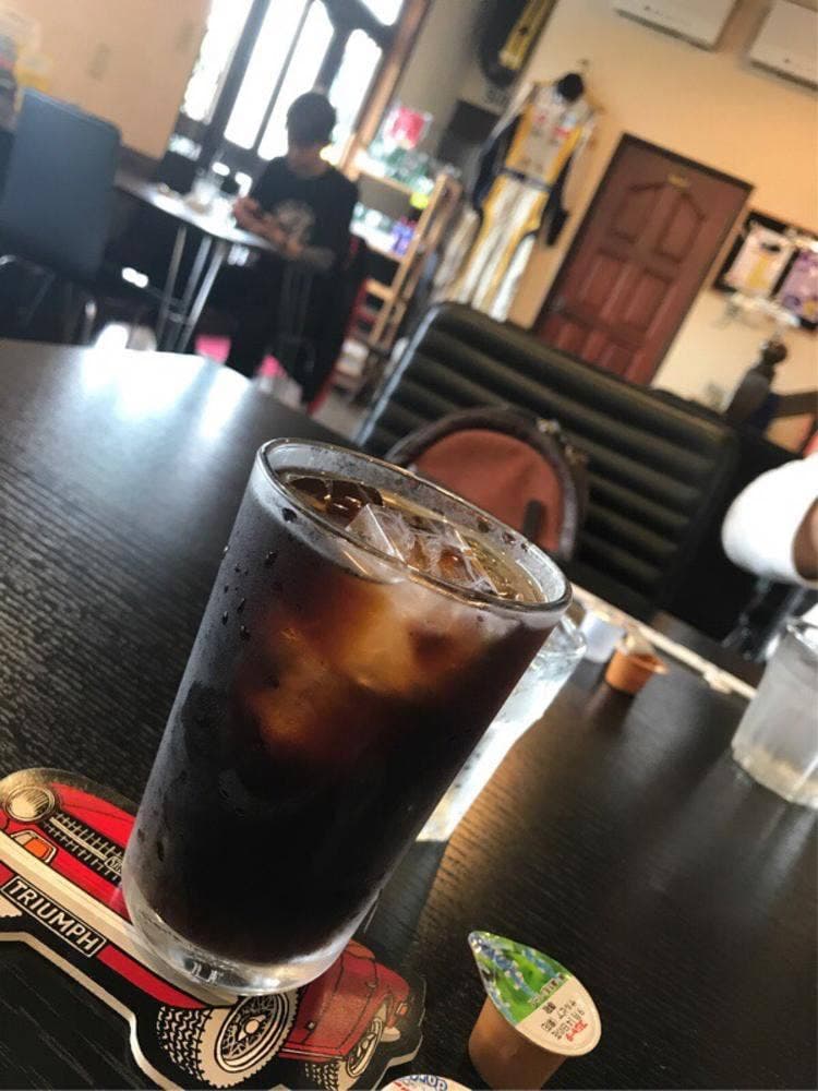 CAFE SEVEN