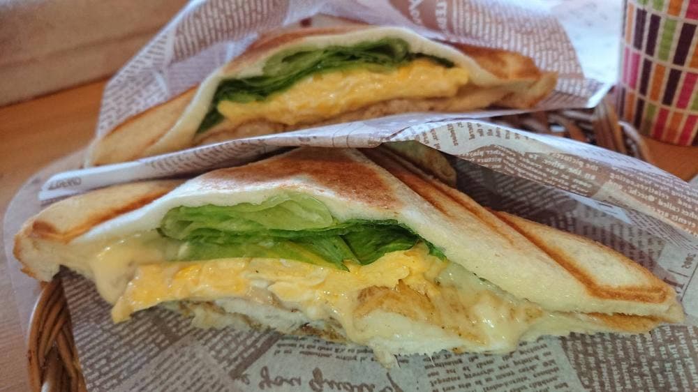 伊都ホットサンド 笑顔