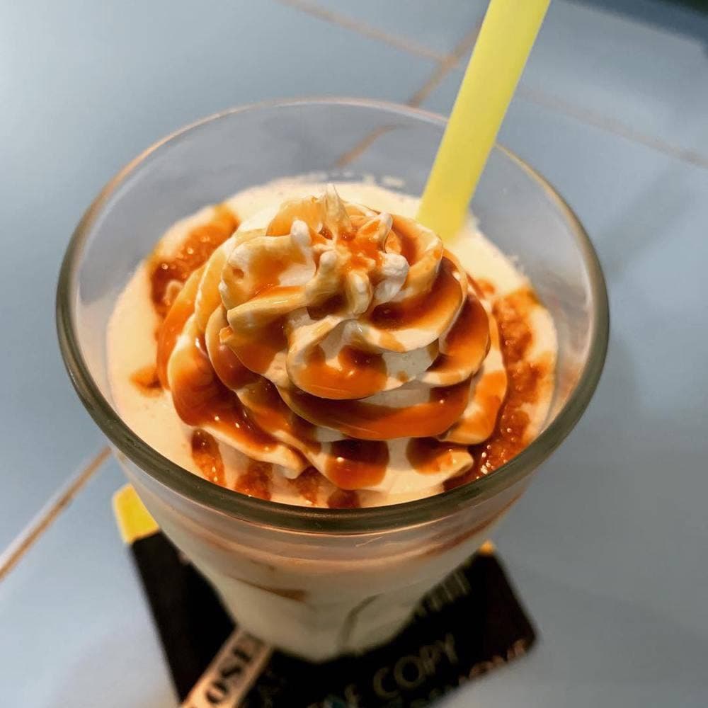 カフェ ヴァンローゼ
