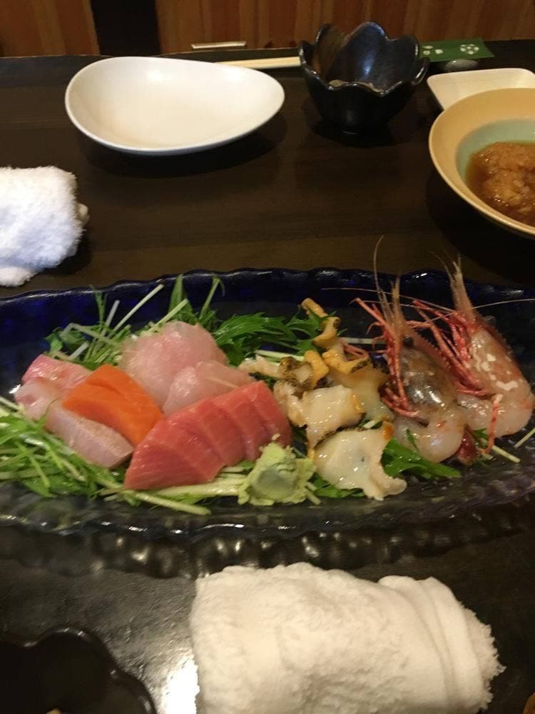 よしい