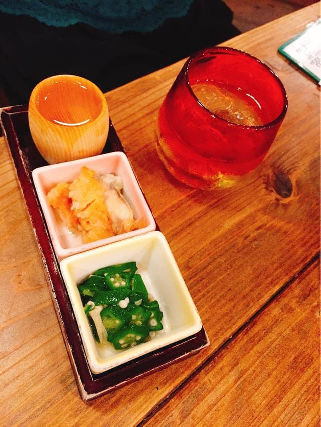 地鶏炉端焼と旨い酒 あしどり博多 - サブ画像1