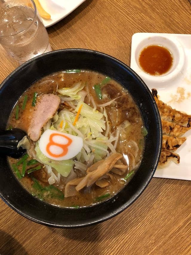 8番らーめん 勝山店 - サブ画像2