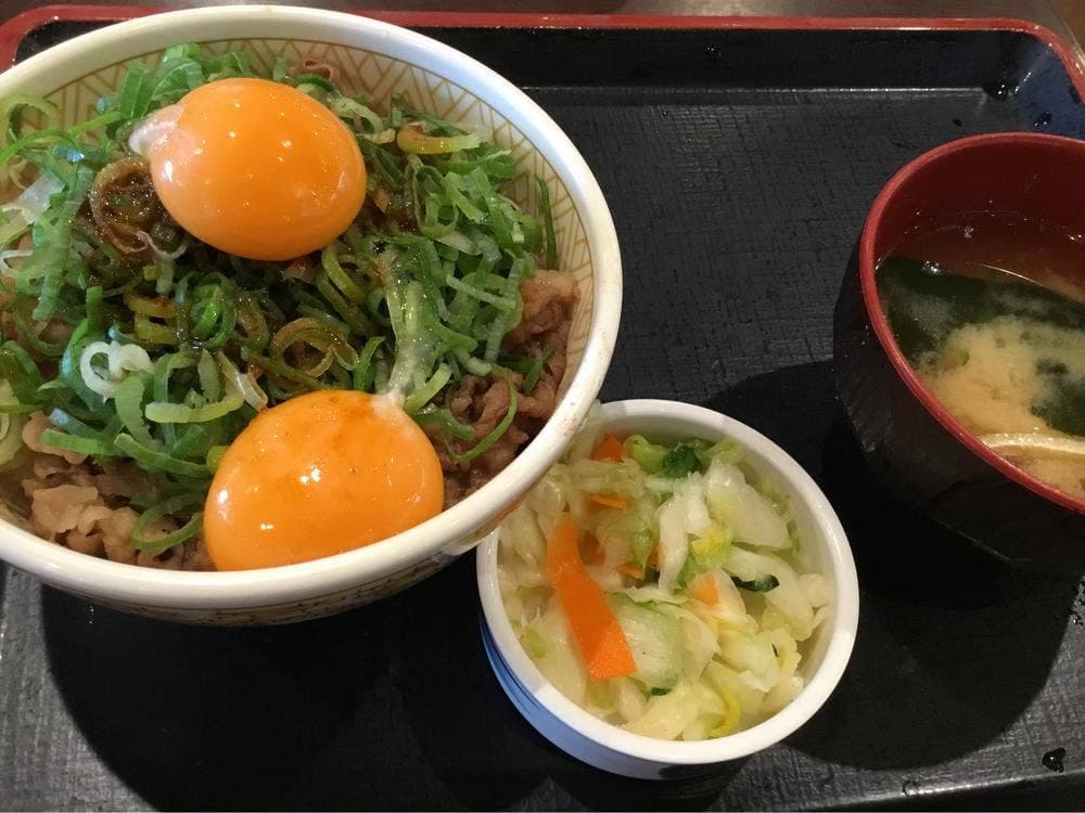 すき家 イオンモール福津店
