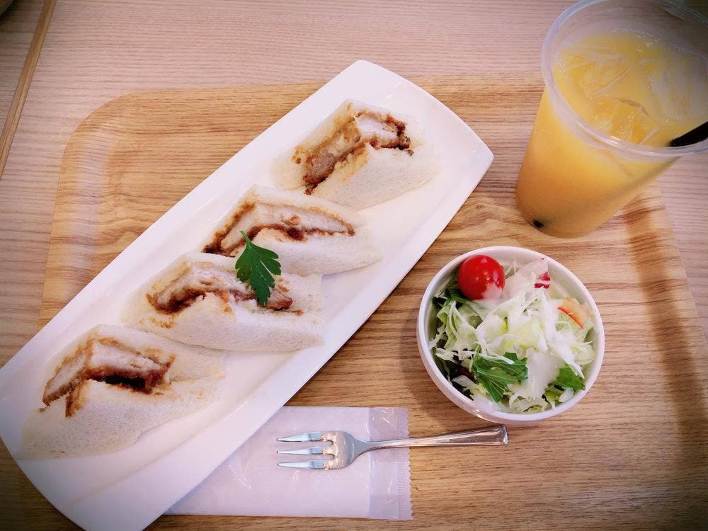 cross cafe