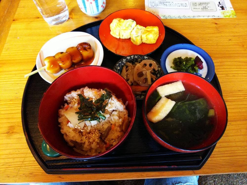 かえで茶屋